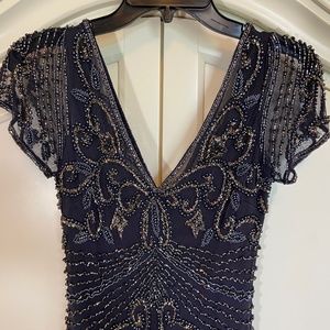 Pisarro Nights evening gown formal dress size 4P